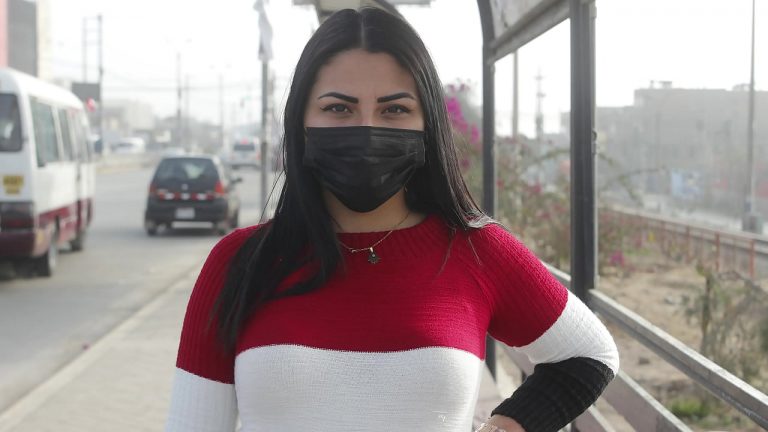 Veneca prueba su primera polla negra con moreno desconocido