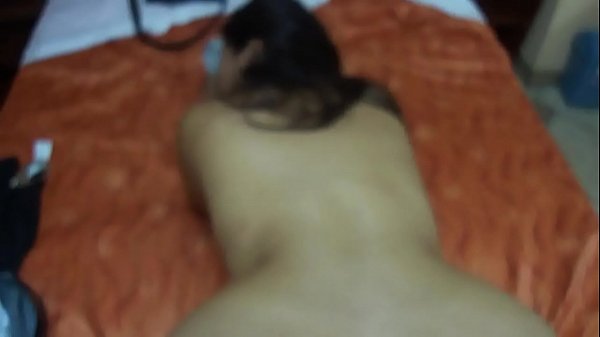 Reencuentro con mi culona termina en una cachada en cuatro patas