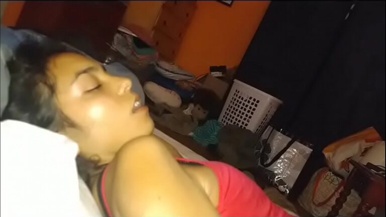 Sexo anal por pasarse de copas en la disco