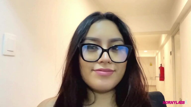 Universitaria culona en su primer casting porno